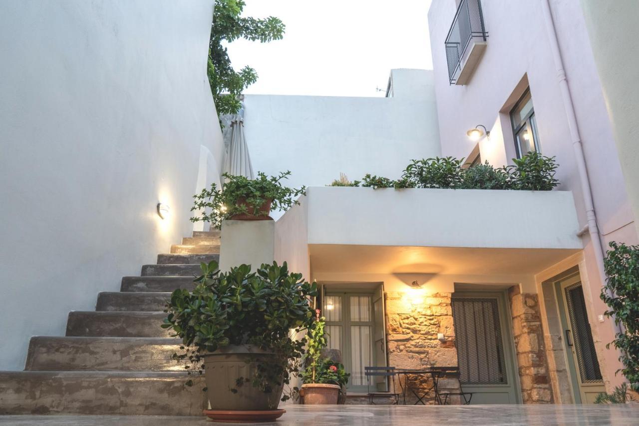 Quattro Domus Apartment Heraklion  Exterior photo